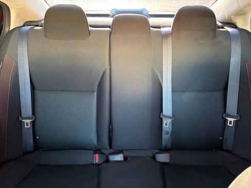 Used 2020 Nissan Versa SR image 11