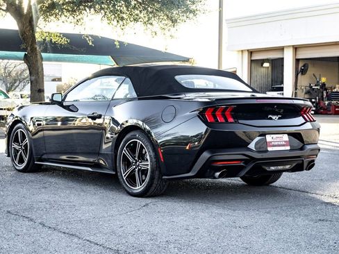 Used 2024 Ford Mustang Premium image 7