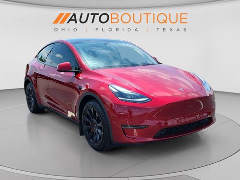 Used 2024 Tesla Model Y Long Range AWD/4WD image 7