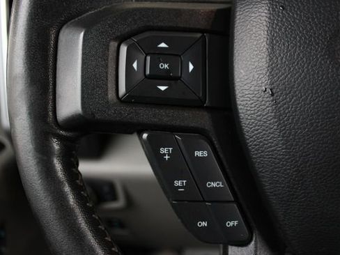 Used 2020 Ford F150 XLT w/ Equipment Group 302A Luxury AWD/4WD image 7