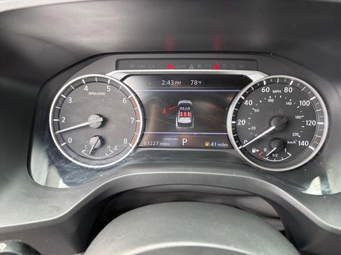 Used 2023 Nissan Rogue SV image 5