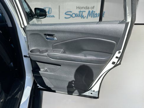 Used 2020 Honda Pilot EX image 31