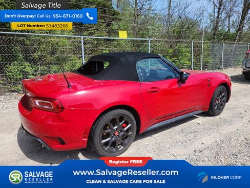 Used 2018 FIAT 124 Spider Abarth w/ Convenience Group RWD image 4