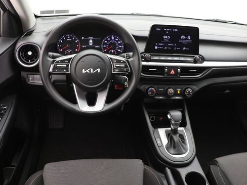 Used 2024 Kia Forte LXS image 13