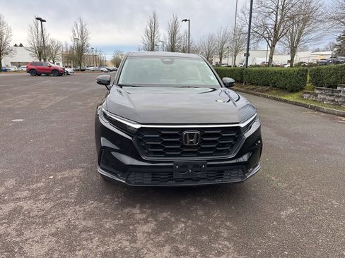 Certified 2025 Honda CR-V LX image 2