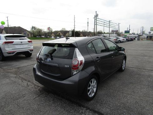 Used 2013 Toyota Prius C Three FWD image 8