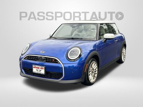 Used 2025 MINI Cooper S image 1