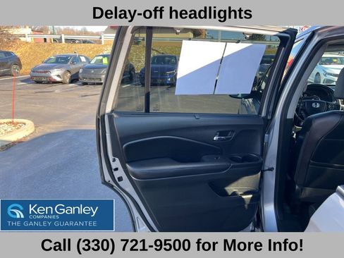 Used 2017 Honda Pilot Elite image 48