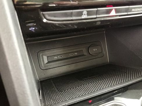 Used 2023 Volkswagen Atlas SE image 19