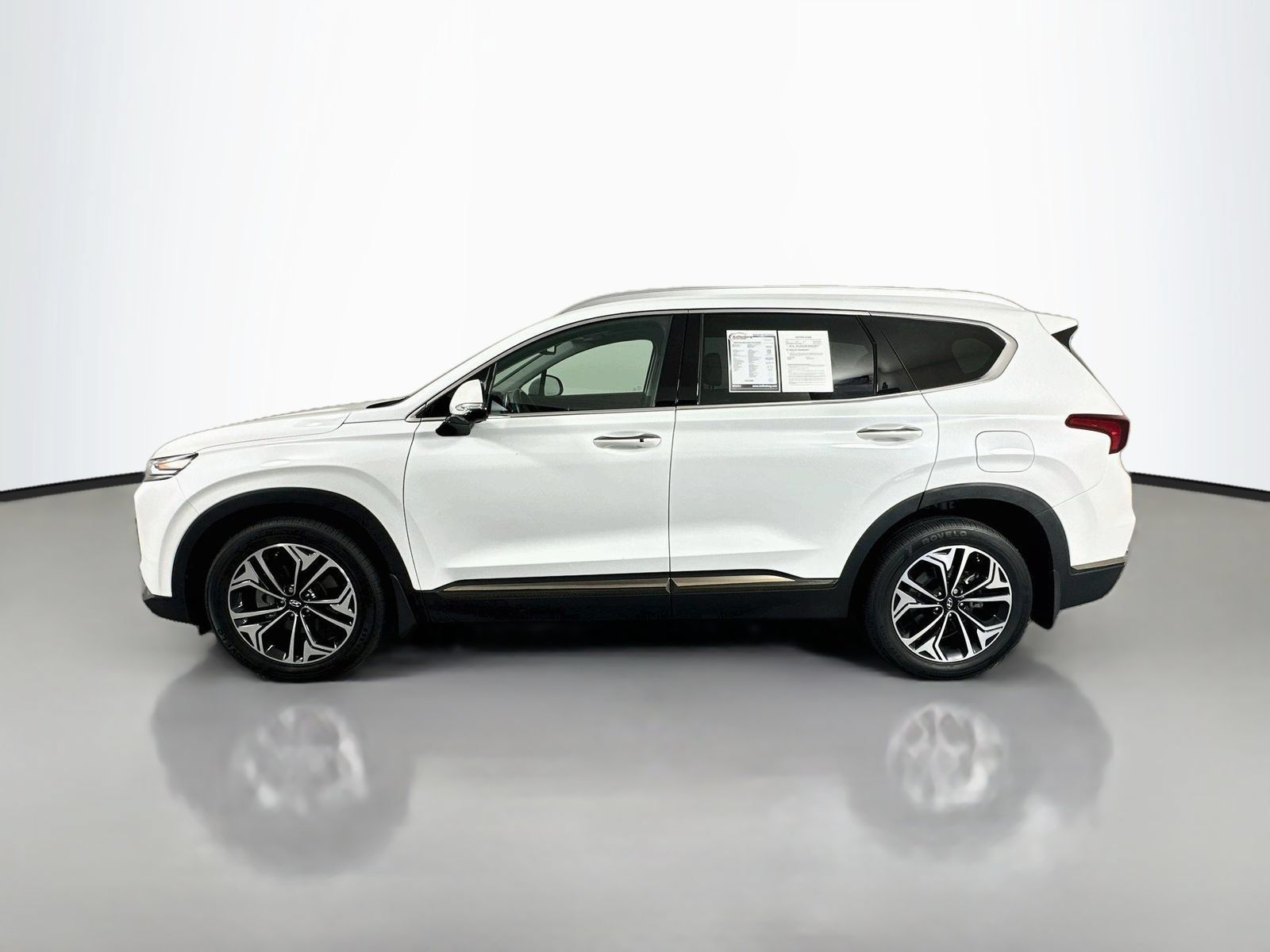 Used 2020 Hyundai Santa Fe Limited w/ Cargo Package FWD image 4