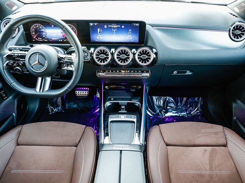 Certified 2025 Mercedes-Benz GLA 250 GLA 250 image 10