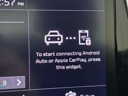 Used 2024 Kia Forte LXS image 3