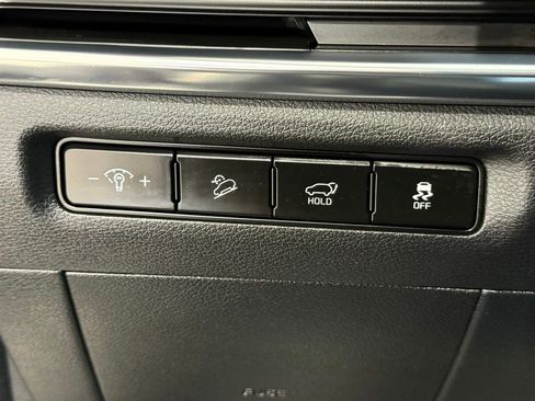 Used 2025 Kia Telluride SX Prestige image 34