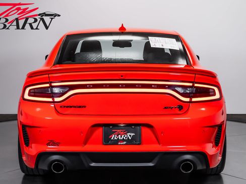 Used 2022 Dodge Charger SRT Hellcat RWD image 4