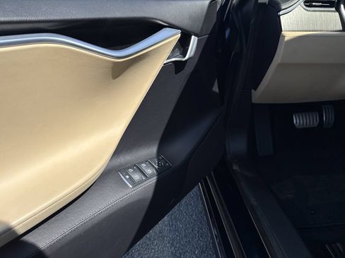 Used 2012 Tesla Model S Performance RWD image 7