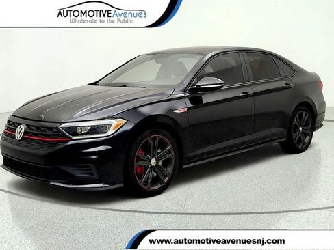 Used 2019 Volkswagen Jetta GLI FWD image 1