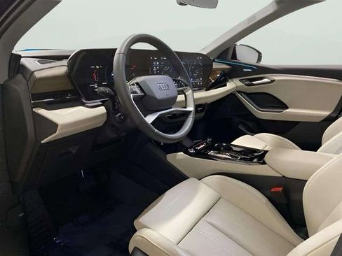 Used 2025 Audi Q6 e-tron Premium Plus w/ Premium Plus image 66