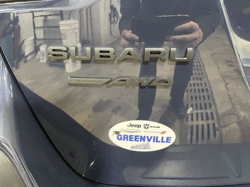 Used 2025 Subaru Outback Onyx Edition image 38