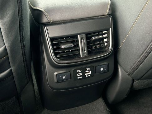 Used 2024 Subaru Outback Wilderness image 19
