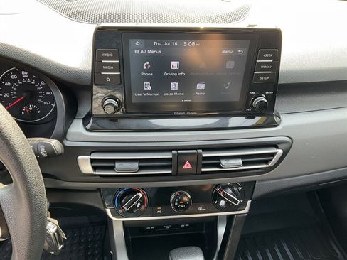 Used 2021 Kia Seltos LX AWD/4WD image 29
