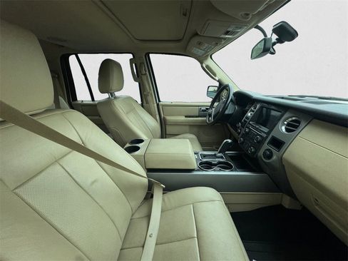 Used 2017 Ford Expedition Limited w/ Equipment Group 301A image 10
