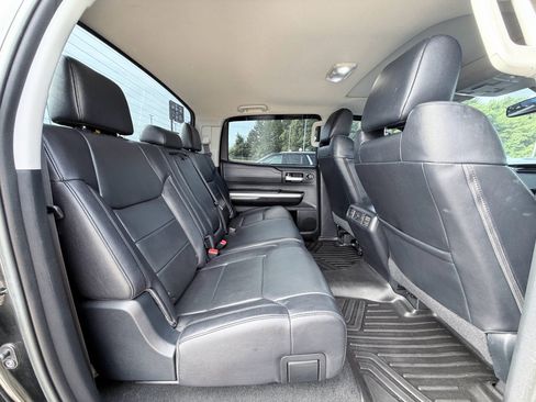Used 2017 Toyota Tundra Limited AWD/4WD image 30