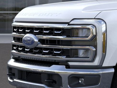 New 2025 Ford F350 Lariat w/ Chrome Package image 17