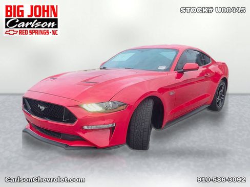 Used 2019 Ford Mustang GT RWD image 4