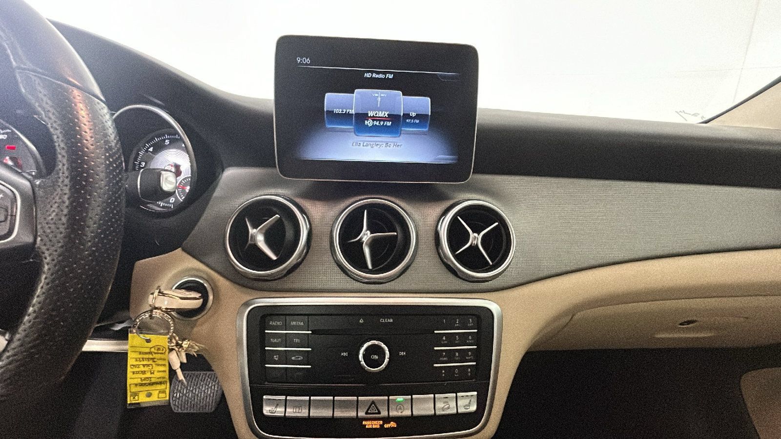 Used 2019 Mercedes-Benz GLA 250 4MATIC image 23