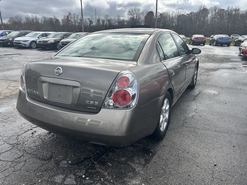 Used 2006 Nissan Altima 2.5 S w/ (P01) Special Edition Pkg image 5