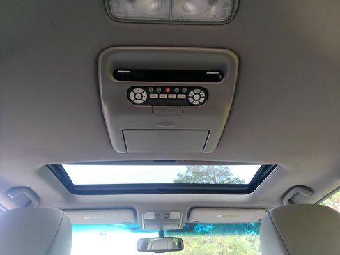 Used 2012 Honda Pilot Touring image 34