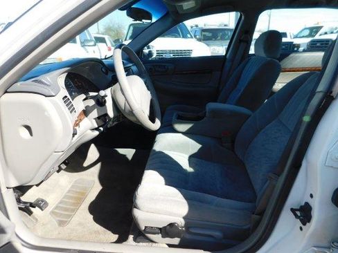 Used 2003 Chevrolet Impala Sedan w/ Preferred Equipment Group image 10