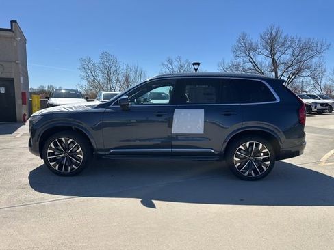 New 2026 Volvo XC90 B6 Plus w/ Protection Package image 4