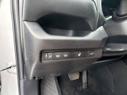 Certified 2024 Toyota RAV4 XLE w/ Convenience Package AWD/4WD image 19