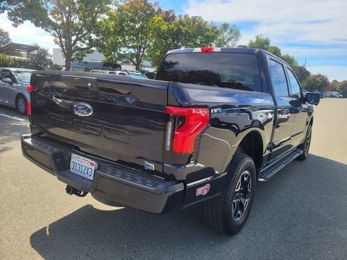 Used 2023 Ford F150 Lightning XLT AWD/4WD image 6