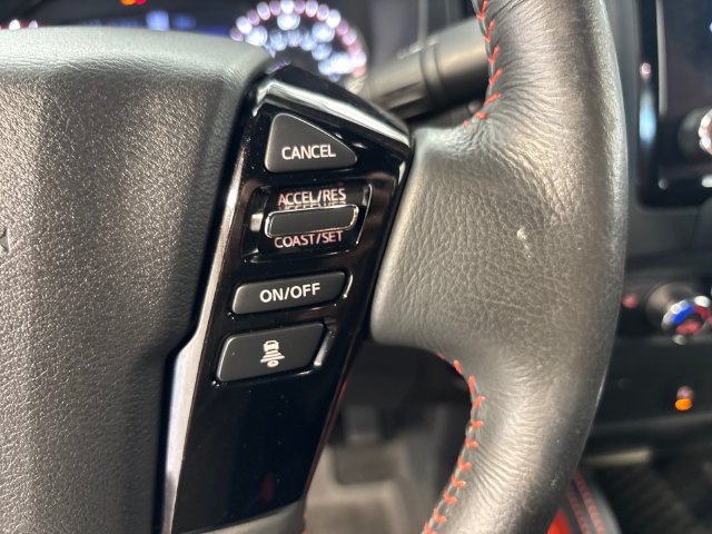 Used 2024 Nissan Frontier PRO-4X w/ Technology Package AWD/4WD image 9
