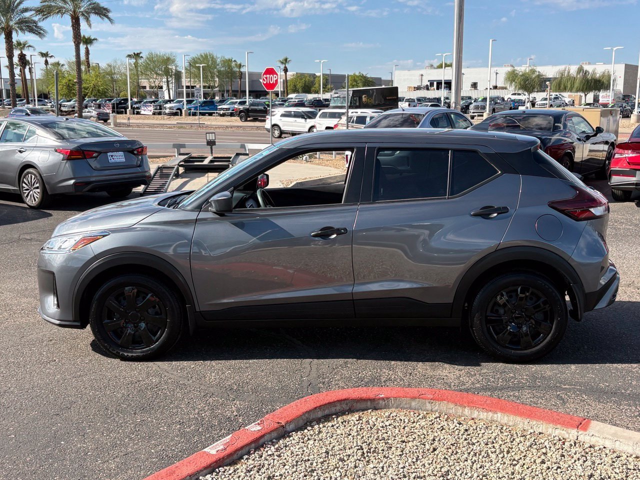 Certified 2025 Nissan Kicks Play S FWD image 3