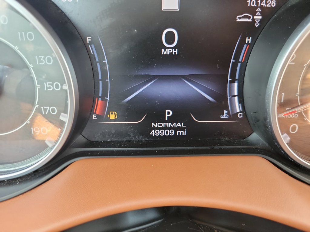 Used 2021 Maserati Levante GranLusso AWD/4WD image 12