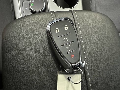 Used 2024 Chevrolet Blazer LT w/ Convenience Package image 12