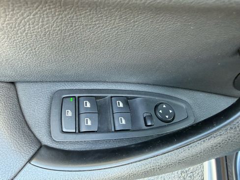 Used 2017 BMW X1 xDrive28i image 12