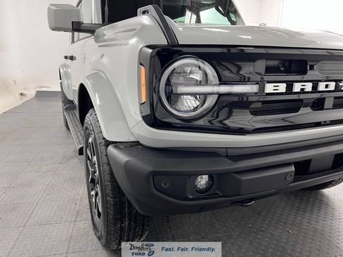 New 2026 Ford Bronco Outer Banks AWD/4WD image 9