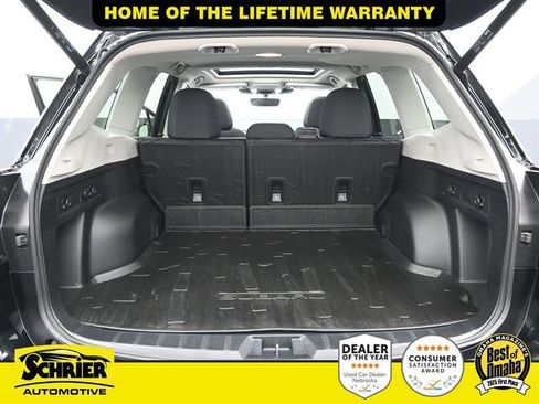 Used 2024 Subaru Forester Premium image 37