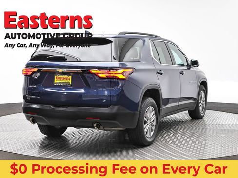 Used 2023 Chevrolet Traverse LT AWD/4WD image 5