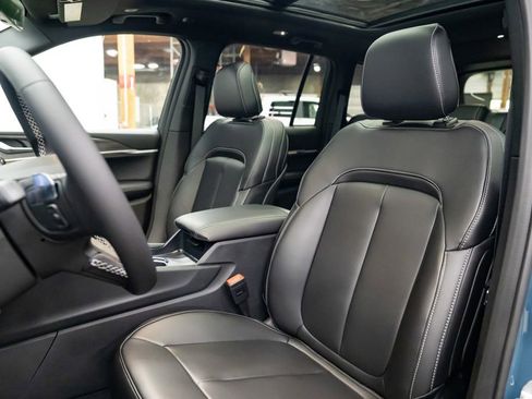 New 2026 Jeep Grand Cherokee Limited w/ Limited Altitude Package AWD/4WD image 25