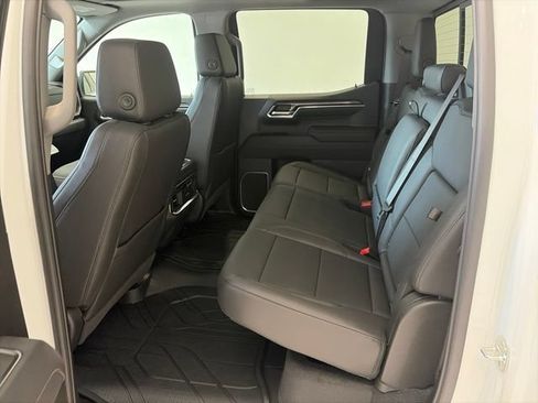 New 2026 Chevrolet Silverado 1500 LTZ w/ LTZ Premium Package AWD/4WD image 17