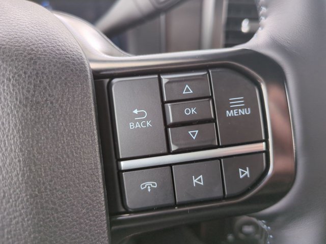 New 2026 Ford F250 Platinum w/ FX4 Off-Road Package AWD/4WD image 26