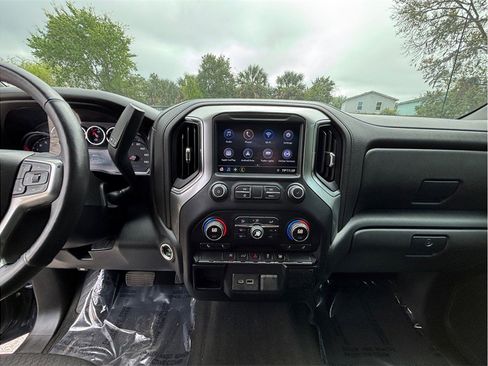 Used 2020 Chevrolet Silverado 1500 LT w/ All-Star Edition RWD image 11