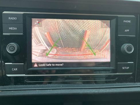 Used 2019 Volkswagen Jetta S w/ Driver Assistance Package image 11