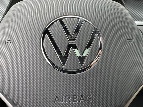 New 2026 Volkswagen Atlas Cross Sport SEL R-Line AWD/4WD image 38