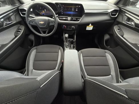 New 2026 Chevrolet TrailBlazer LS w/ LS Convenience Package FWD image 10